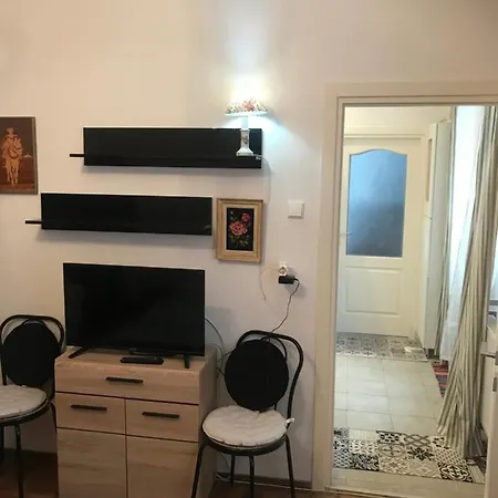 Vila De Lux Traian וילה קונסטנצה